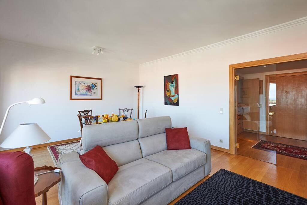 Lighthouse View In Cascais Apartment Luaran gambar