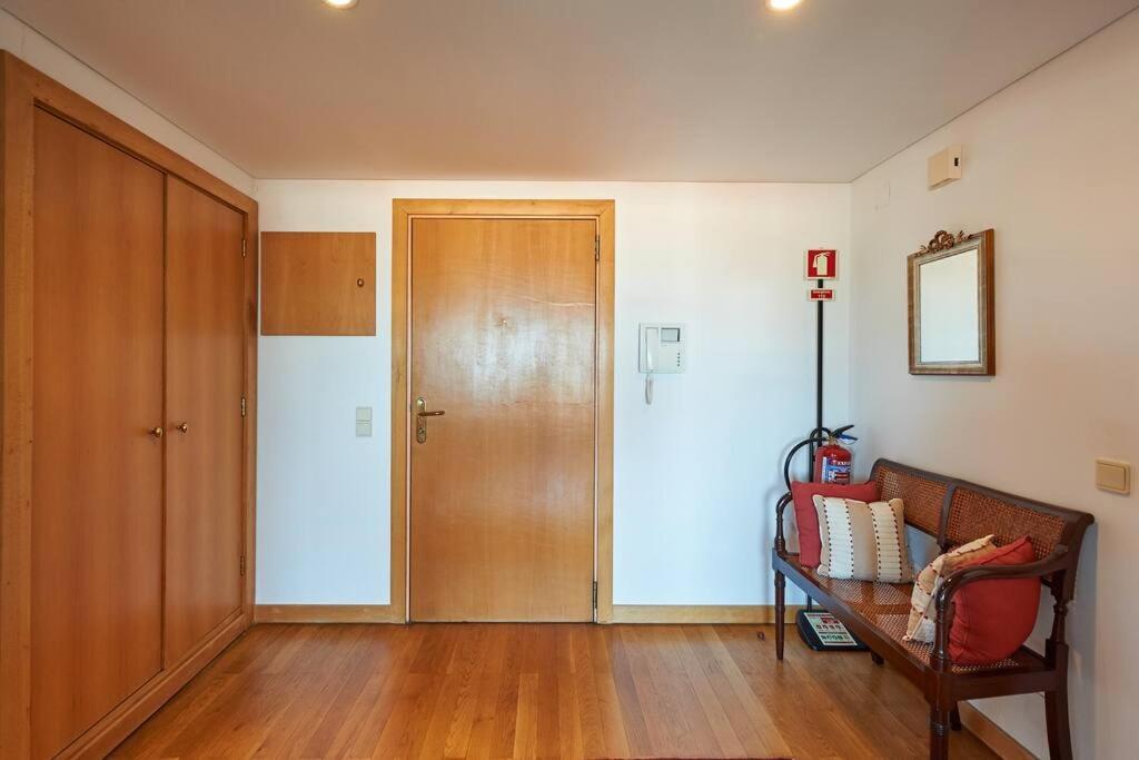 Lighthouse View In Cascais Apartment Luaran gambar